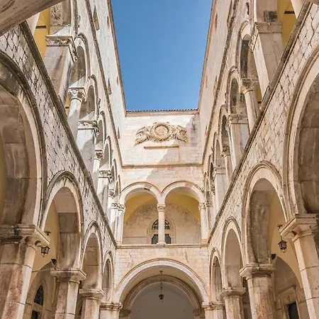 Apartment Stone Elegance