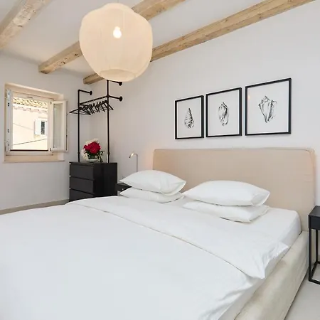Apartament Stone Elegance
