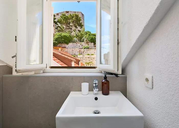 Stone Elegance * ドゥブロブニク