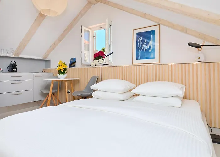 Stone Elegance アパート *